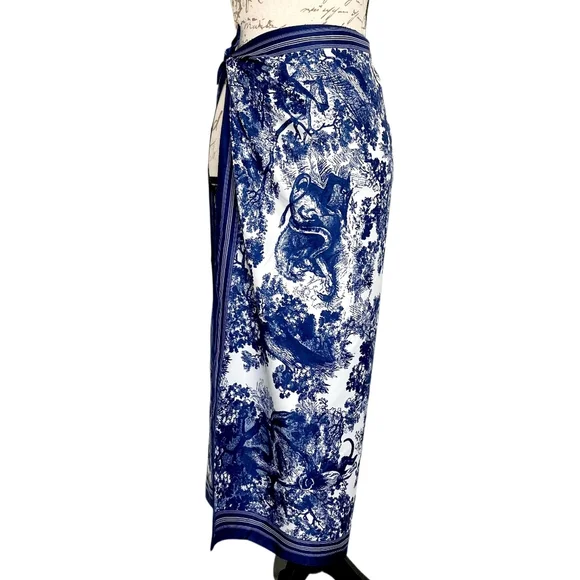 Floral Satin Square Scarf Blue White 35" Head Hair Neck Bandana Preppy New - Picture 14 of 17